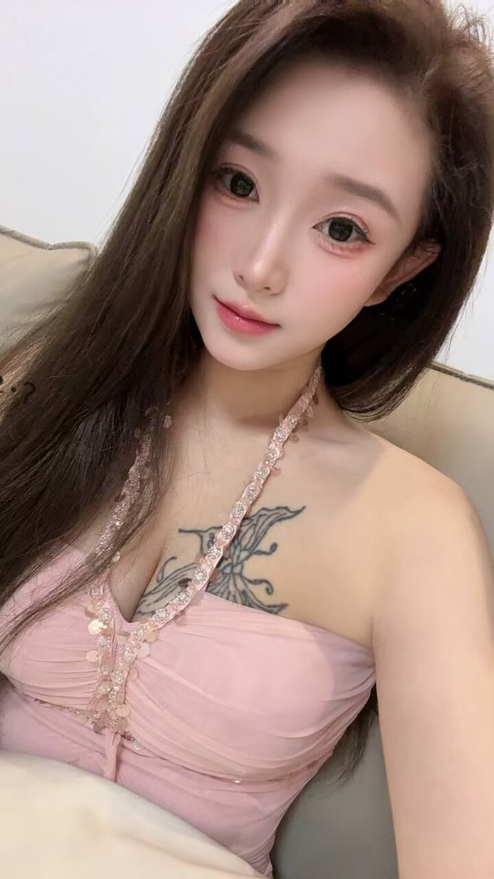 F96EE5C3E51E1EFA9141561BAE2661D3.png